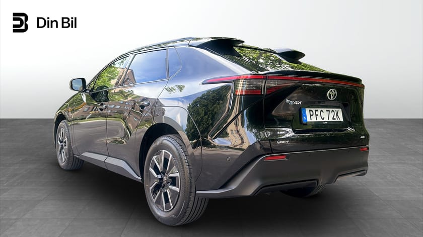 Bild 3 av Toyota bZ4X 
