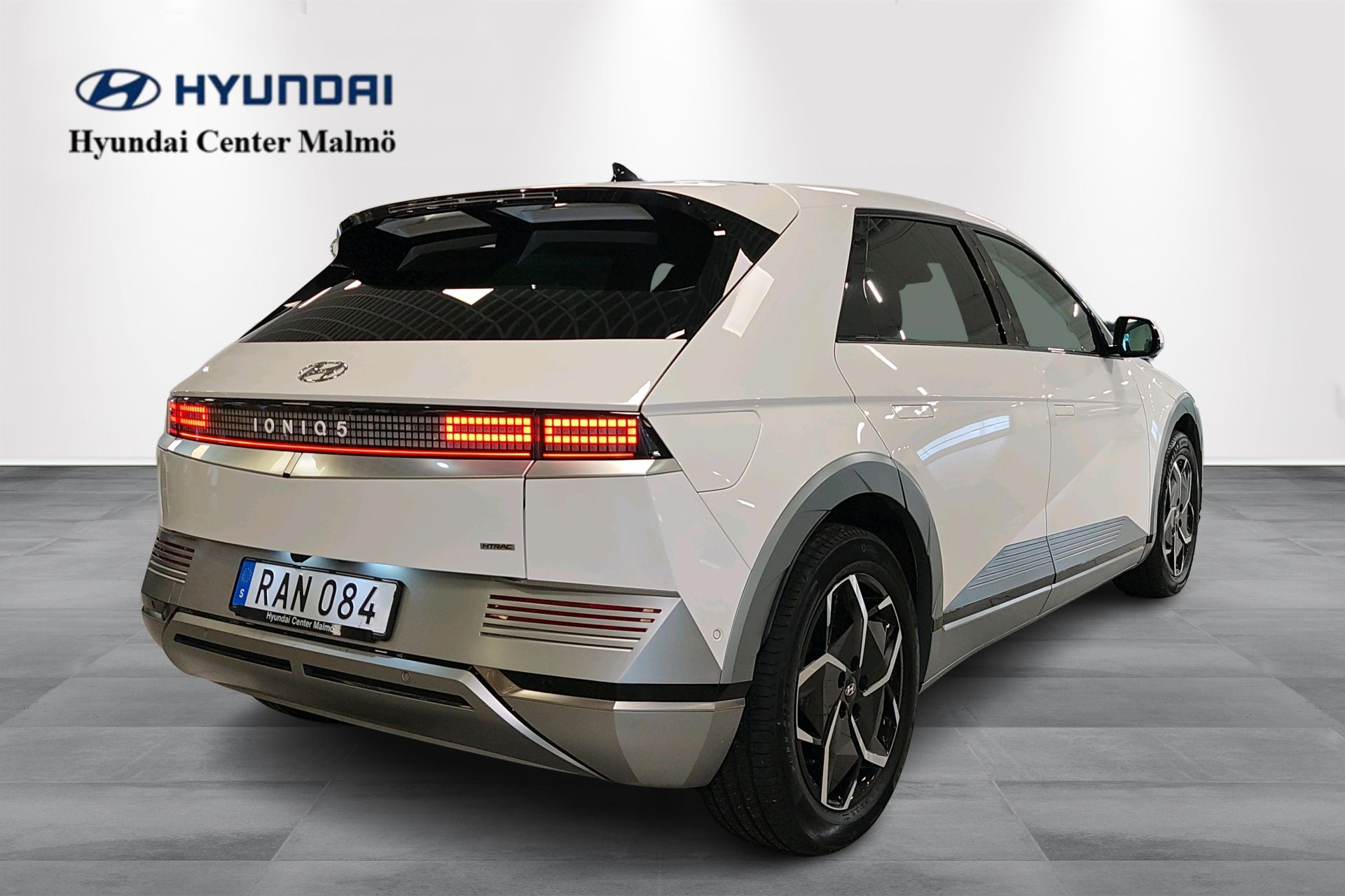 Hyundai Ioniq 5 77.4 kWh AWD 2024, bild 2/10