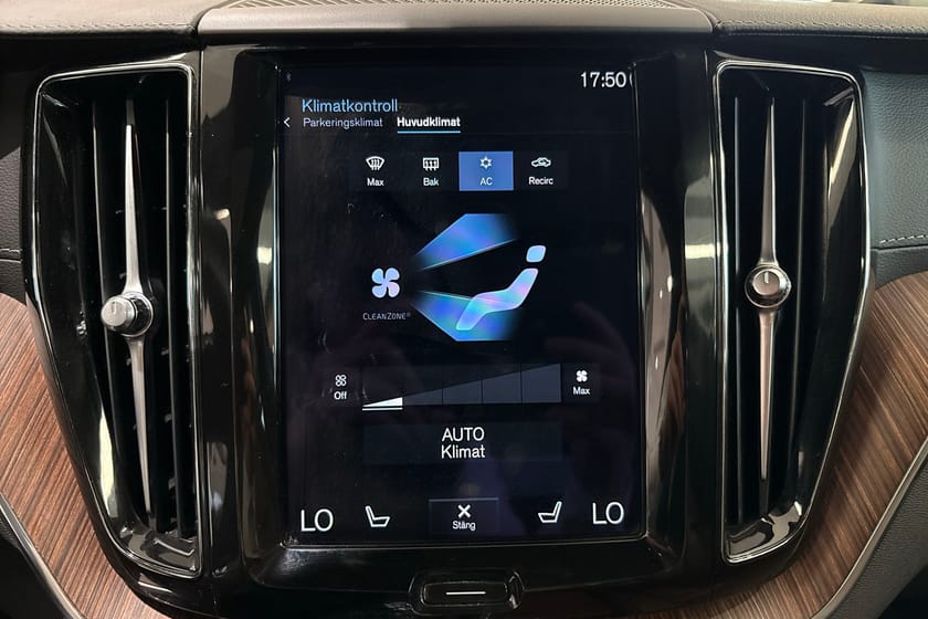 Bild 2 av Volvo XC60 Recharge T8 Inscription Drag Luftfj Pano H/K