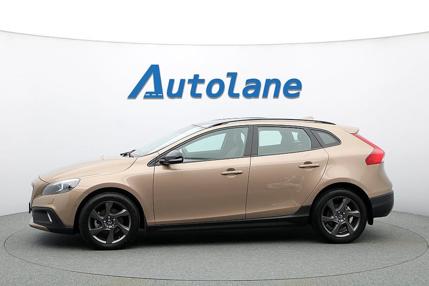 Bild 5 av Volvo V40 Cross Country D2 Summum, Panorama, Elstol, K-rem bytt, Skinn 115hk