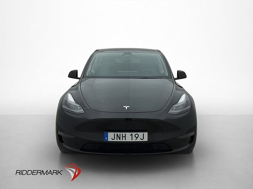 Bild 3 av Tesla Model Y Long Range AWD Autopilot Dragkrok Svensksåld
