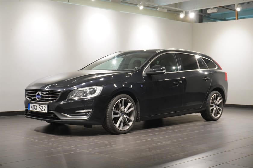 Bild 1 av Volvo V60 D4 AWD Aut Ocean Race Business Edt. Pro