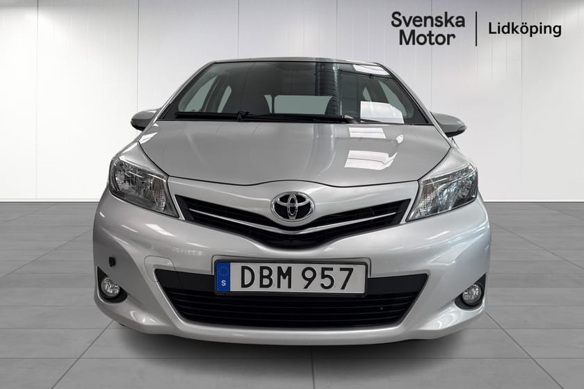 Bild 2 av Toyota Yaris – Edition 50 I Backkamera I Bluetooth I Drag I Värmare