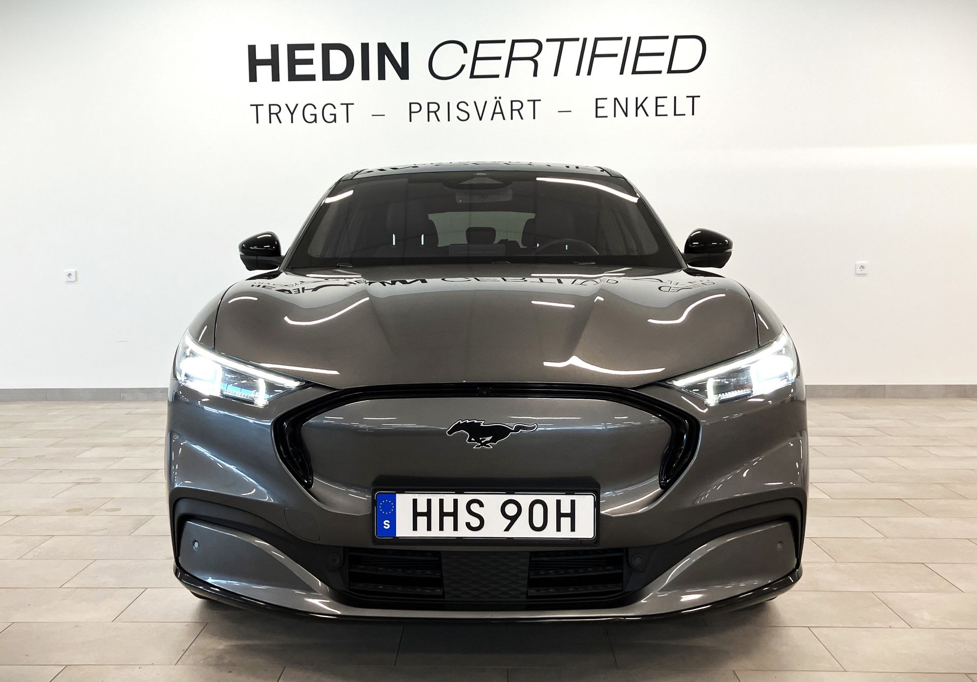 Ford Mustang Mach-E Standard Range AWD 2021, bild 3/28