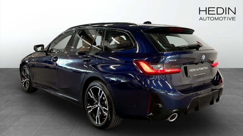 Bild 2 av BMW 330e xDrive Touring M Sport Pano Hi-Fi Drag Adaptiv farth