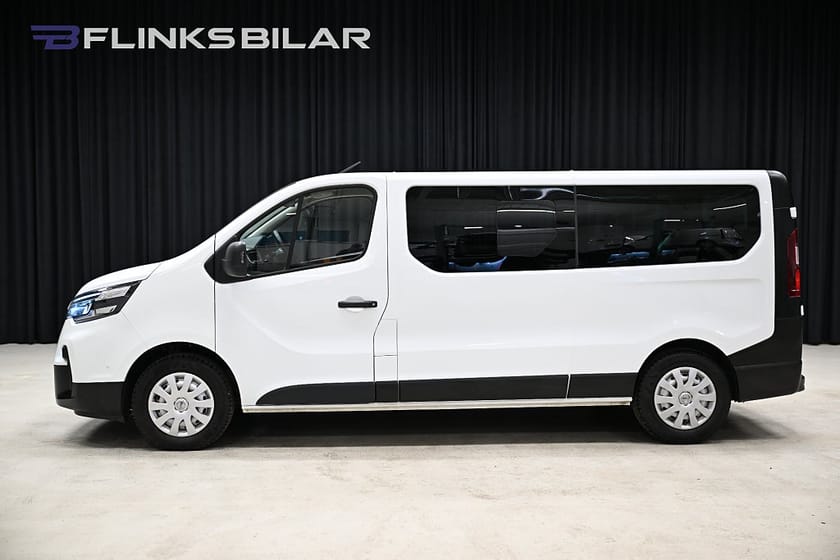 Bild 2 av Nissan Primastar Crew 150HK L2|Automat|9-Sits|LED|Drag|Leasebar