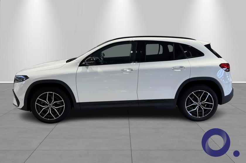 Bilde 3 av Mercedes-Benz EQA 250 AMG / DISTRONIC / MEMORY /
