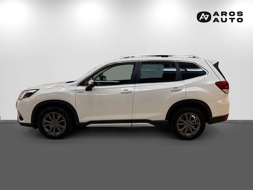 Bild 4 av Subaru Forester e-Boxer XFuel Ridge Automat V-hjul Moms