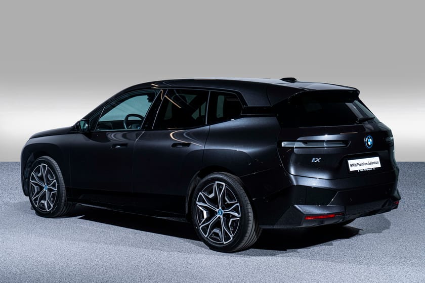 Bilde 2 av BMW iX xDrive40 Charged Plus/22''/Sportspakke/H&K/Laser++