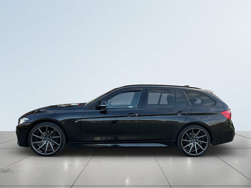 Bild 4 av BMW 320d xDrive Touring M Sport SoV-Däck/Drag/Rattvärm/Navi/Kamera/Psens
