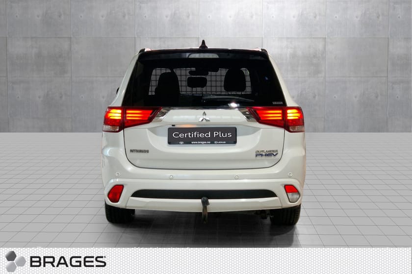 Bilde 4 av Mitsubishi Outlander PHEV S Edition 2,0 202hk (K)