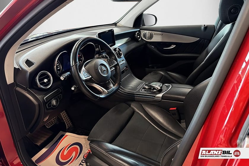 Bild 5 av Mercedes-Benz GLC 220 d 4MATIC 9G-Tronic AMG Line Euro 6