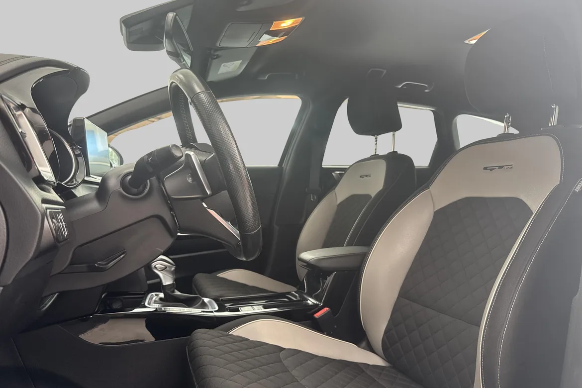 picture of a car