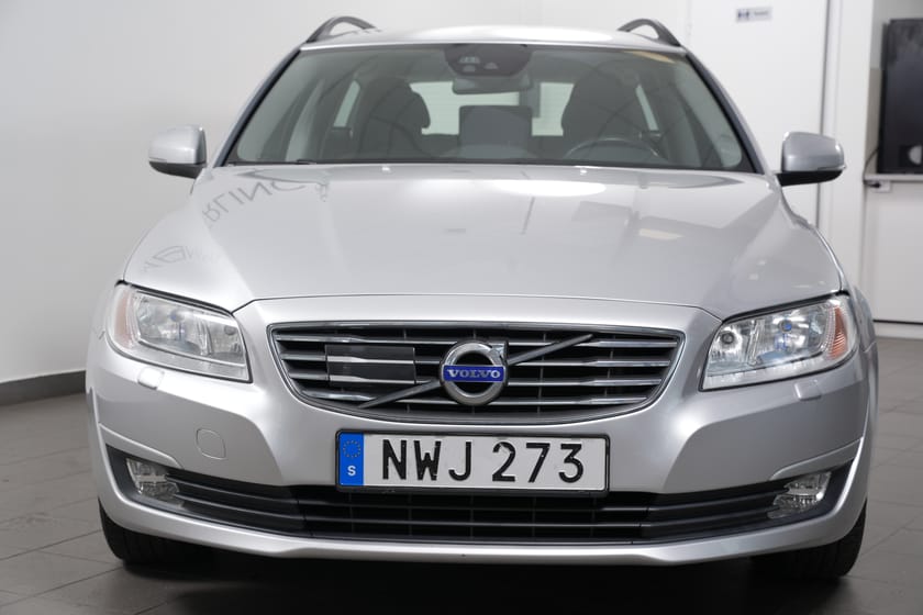 Bild 4 av Volvo V70 D3 Geartronic 150hk Pvärmare/Drag/Keyless