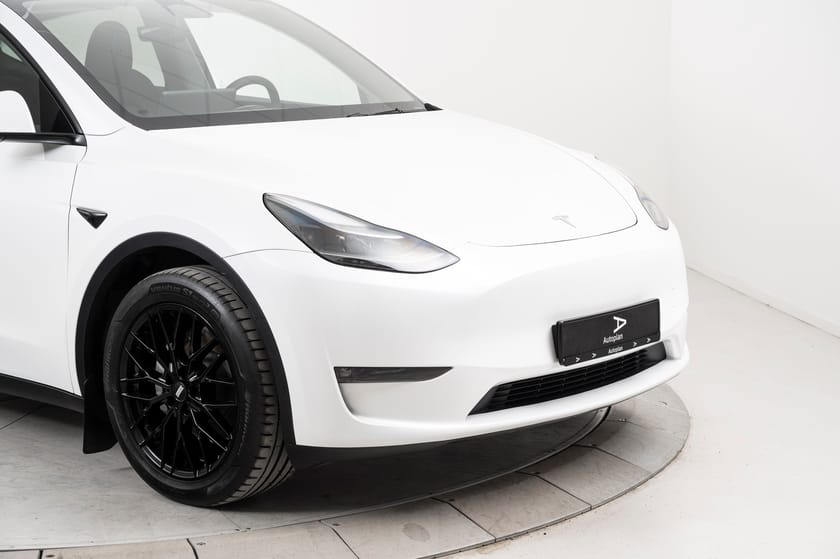 Bilde 3 av Tesla Model Y Long Range AWD | AP/Krok/Kamera/Premium