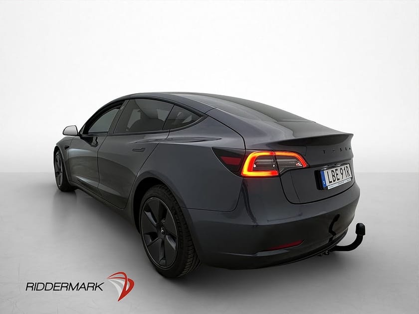Bild 5 av Tesla Model 3 Standard Range Rattvärme Dragkrok Svensksåld