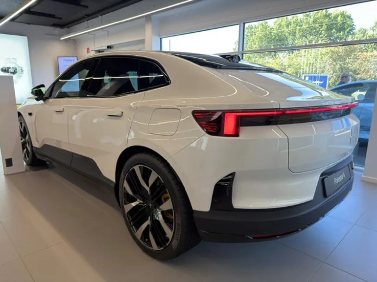 Polestar 4 Long Range Dual Motor