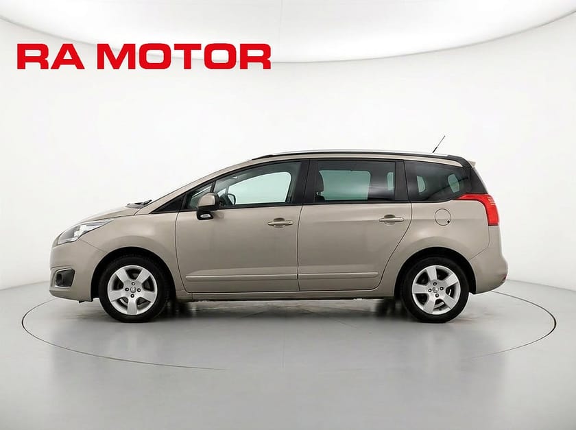 Bild 4 av Peugeot 5008 7-Seater 1.2 PureTech 130hk | 7-sits | Farthållare