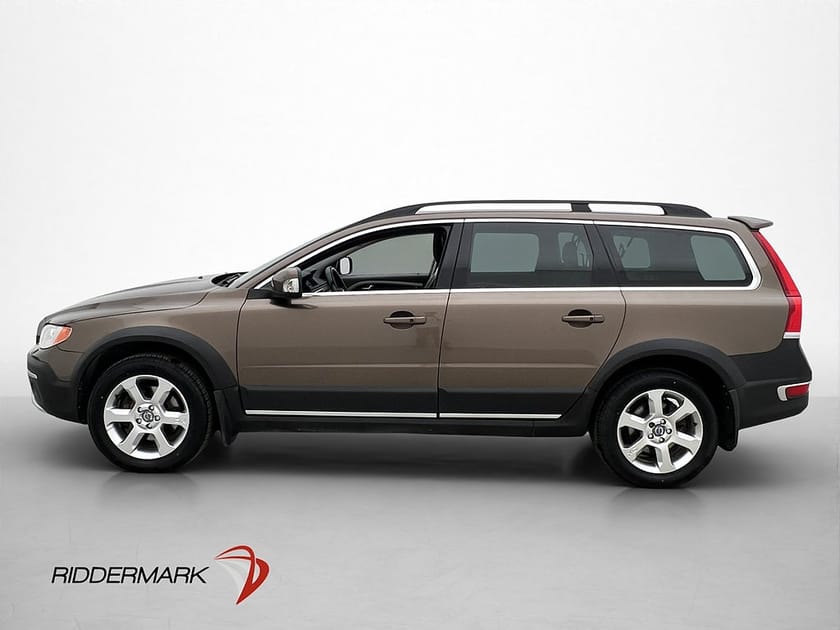 Bild 4 av Volvo XC70 D4 AWD 215hk Summum Taklucka Värmare Skinn Drag