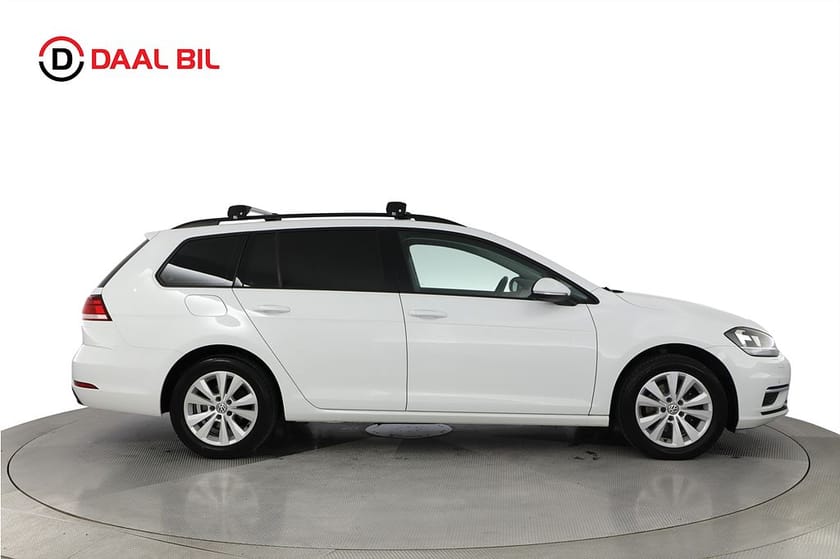 Bild 5 av Volkswagen Golf Sportscombi 1.0 TSI 116HK VÄRMARE P-SENS APP-CONNECT