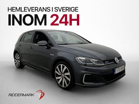 Volkswagen Golf GTE 204hk Cockpit Pano Skinn Adaptiv CarPlay