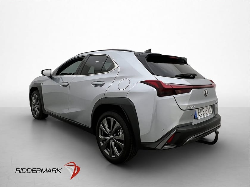 Bild 5 av Lexus UX 250h 184hk F Sport Kamera Skinn Rattvärme Navi Drag