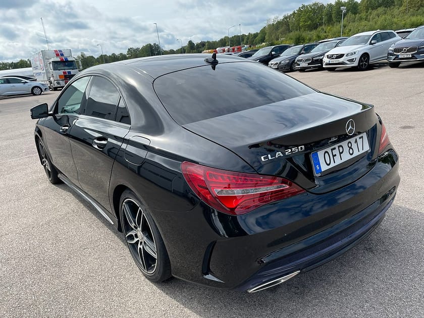 Bild 4 av Mercedes-Benz CLA 250 SEDAN 211HK AMG