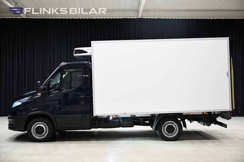 Bild 2 av Iveco Daily 35-140 Chassi Cab 136HK Automat|Kylbil|Carrier|Nattkyla|Lågmil|Leasbar