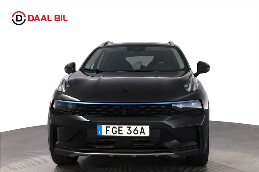 Bild 2 av Lynk & Co 01 PHEV 17,6 kWh 261HK PANO INFINITY® DRAG 3D-VIEW NFC