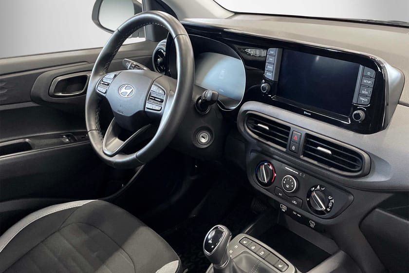 Bild 4 av Hyundai i10 Essential 1,0 MPi 63hk AMT AUT B-Kamera Carplay