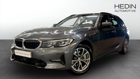 BMW 330e xDrive Touring Drag Farthållare PDC