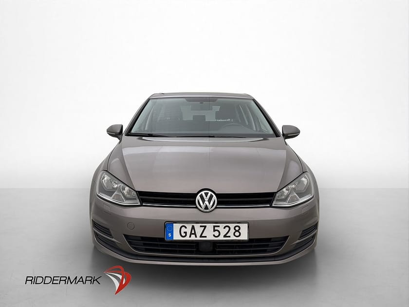 Bild 2 av Volkswagen Golf 1.2 TSI 110hk CarPlay Adaptiv-fart 0.49l/Mil