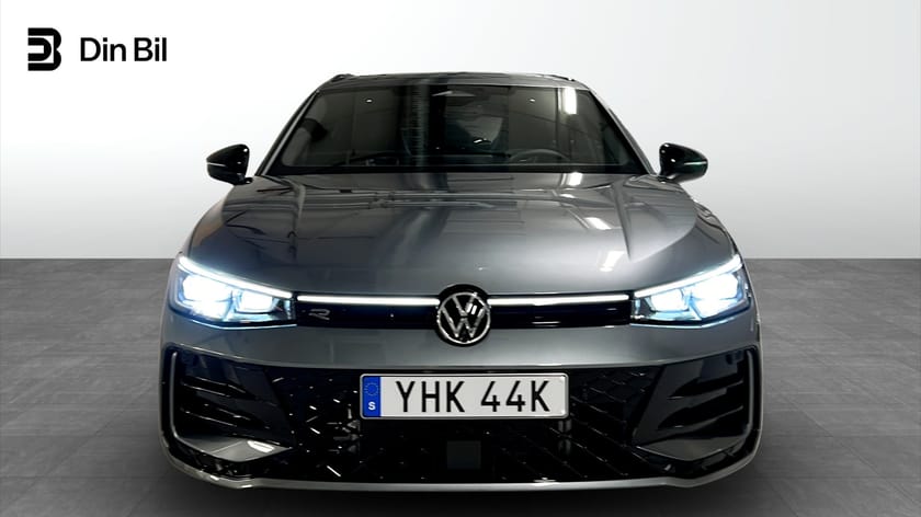 Bild 4 av Volkswagen Passat Variant eHybrid 272 DSG6 R-LINE