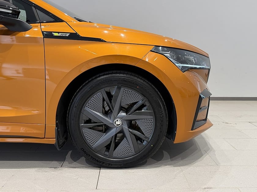 Bild 5 av Škoda Enyaq Coupé RS iV Skoda 80x Skinn Kamera Elstol