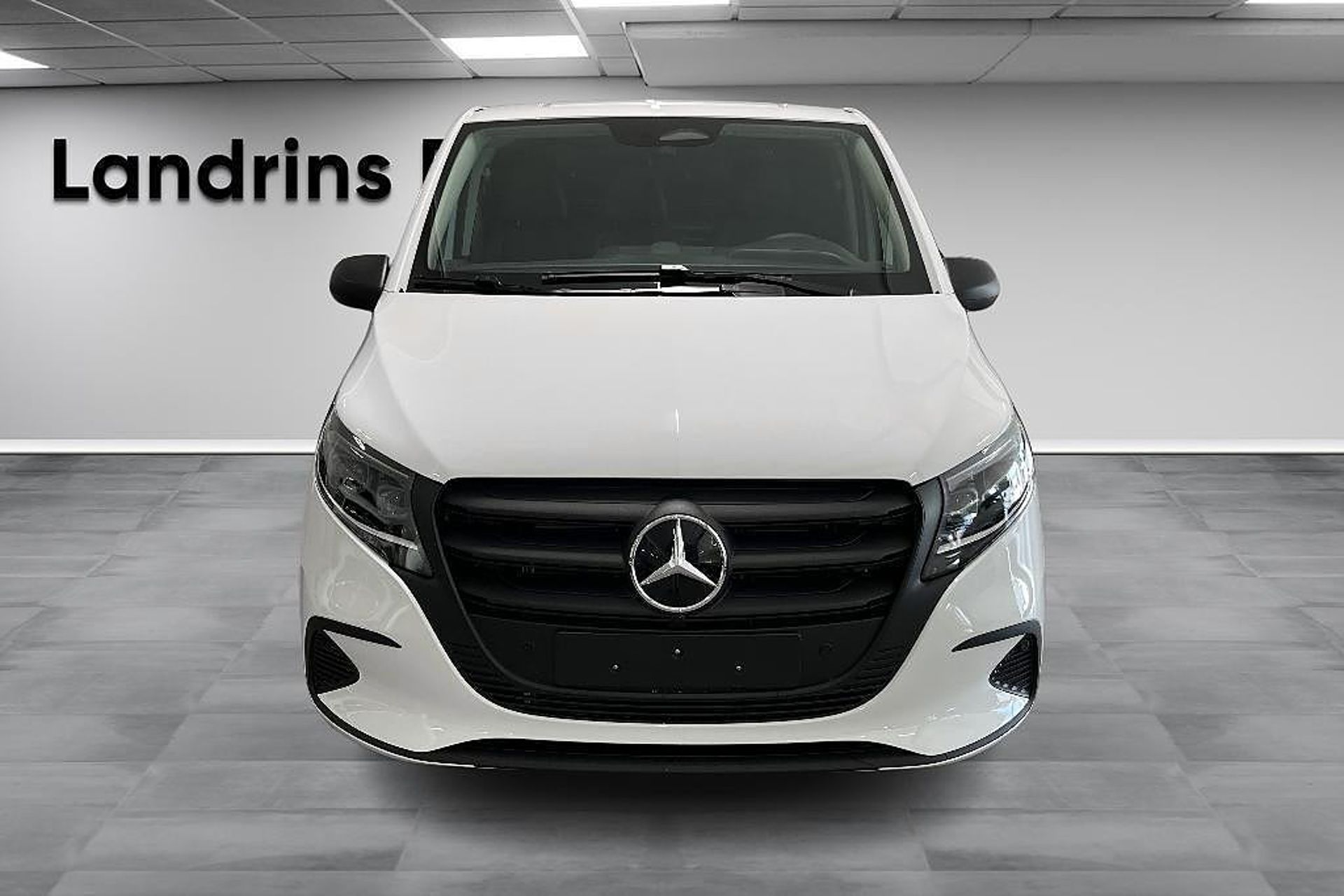 Mercedes-Benz Vito 2027, photo 2/15