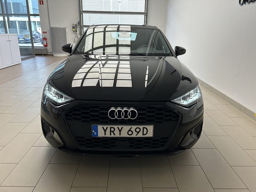Bild 2 av Audi A3 Sportback 35 TFSI 150hk PROLINE