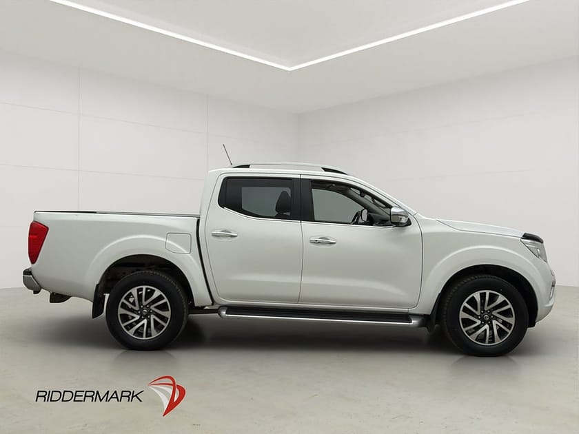 Bild 2 av Nissan Navara Dubbelhytt Tekna 2.3 4WD Värm Drag Skinn Lastsläde MOMS
