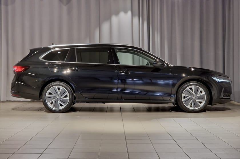 Bild 3 av Škoda Superb iV Kombi