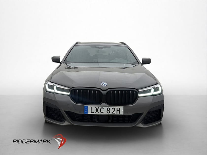 Bild 2 av BMW 530e xDrive Touring 292hk M Sport Kamera Cockpit Drag Adaptiv