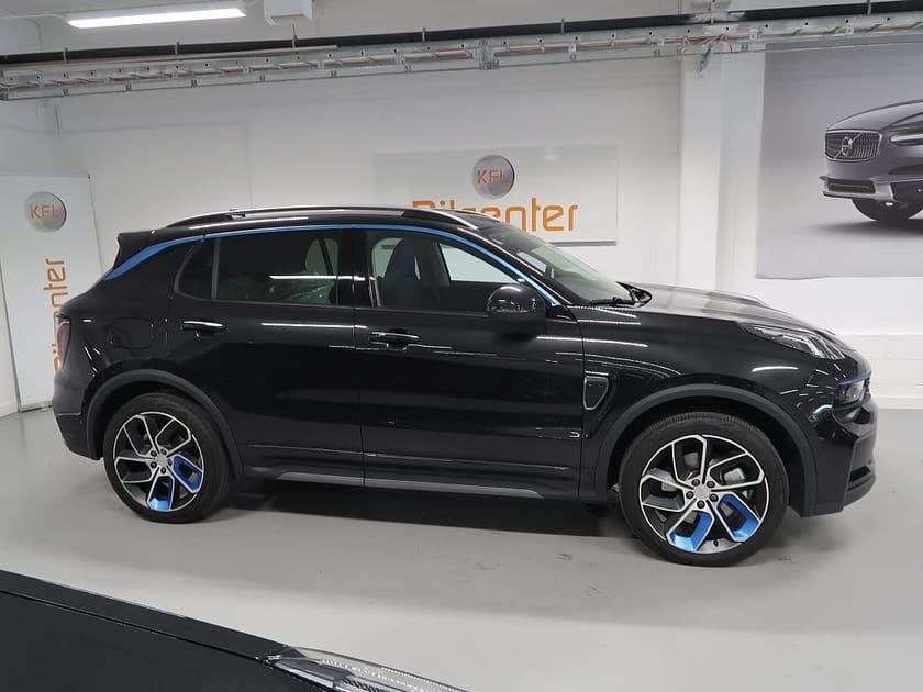 Bild 5 av Lynk & Co 01 PHEV V-Däck ingår 360°-Infinity-Pano-Elstol-Navi-CarPla
