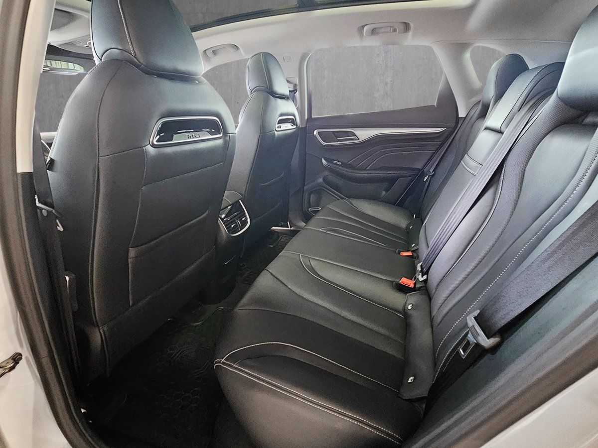 MG Marvel R Automatic, 180hp, 2023