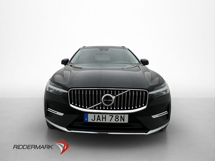 Bild 2 av Volvo XC60 Recharge T6 AWD Inscription Pano Värm Drag Kamera