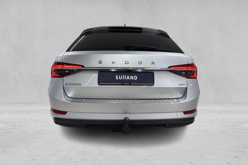 Bilde 4 av Škoda Superb Stasjonsvogn 2,0TDI/200hk/Style/4x4/ACC/Krok/Webasto/Kamera