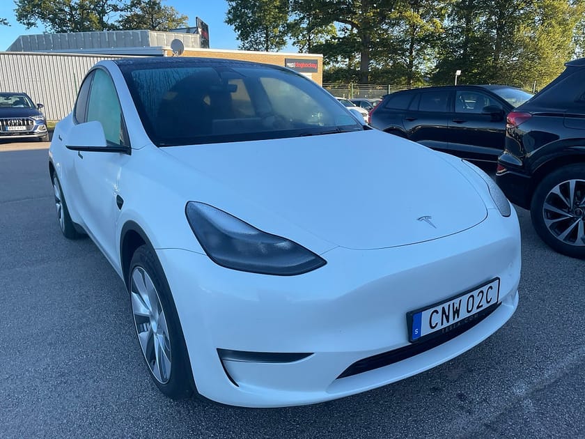 Bild 2 av Tesla Model Y Long Range AWD