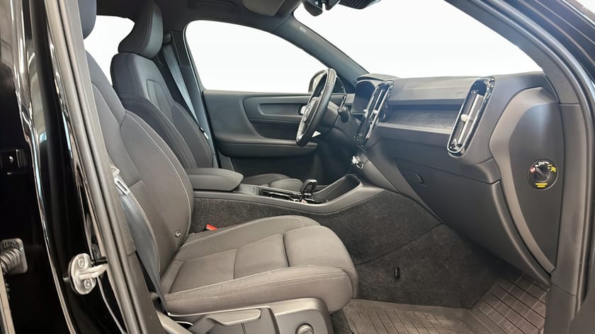 Bild 3 av Volvo XC40 Recharge Single Motor (231hk) CORE - DRAG