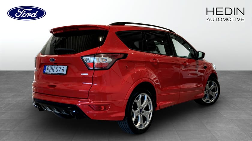 Bild 2 av Ford Kuga 1.5 ST-line Manuell 150hk 3,95% ränta!