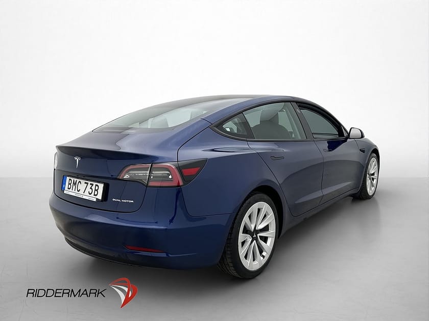 Bild 5 av Tesla Model 3 Long Range AWD Värmepump Autopilot Svensksåld
