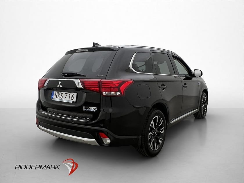 Bild 5 av Mitsubishi Outlander PHEV Business Skinn 360° Navi Adaptiv