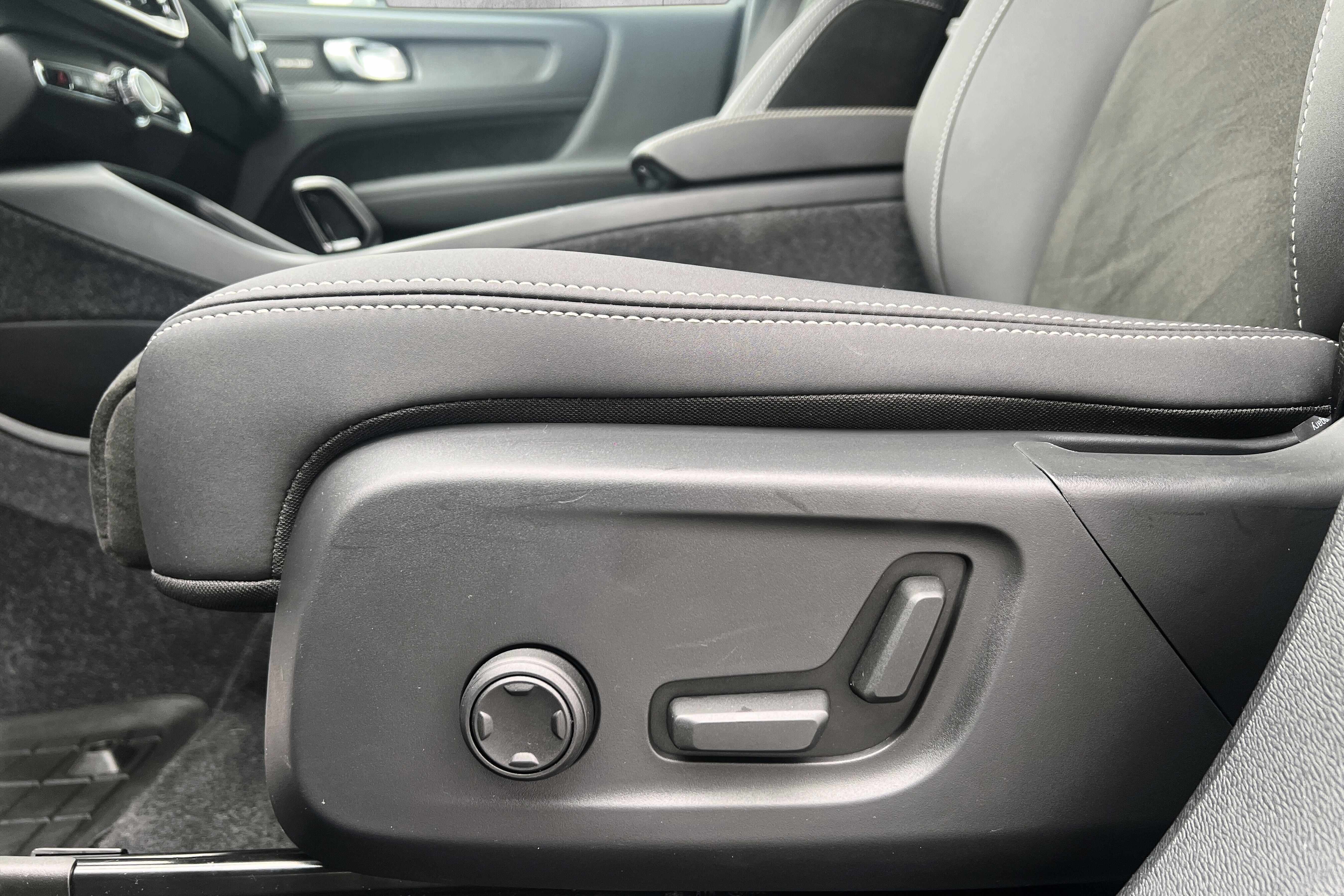 Volvo XC40 Recharge Extended Range bilde 27