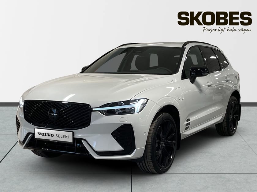 Bild 3 av Volvo XC60 T6 Plus Black Nordic Edition *Inkommande